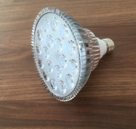 36w E27 InfraRød LED ZW0120